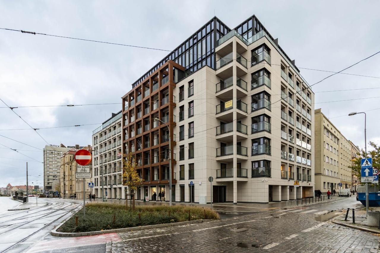 Klimatyzowany Apartament Very Berry Z Parkingiem W Poznaniu By Noclegi Renters Exteriér fotografie