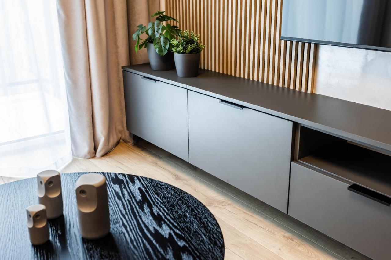 Klimatyzowany Apartament Very Berry Z Parkingiem W Poznaniu By Noclegi Renters Exteriér fotografie